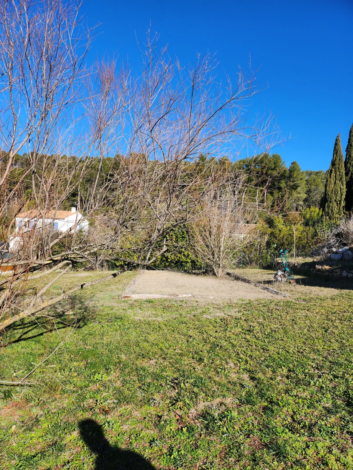 Le Canet de Meyreuil · Terrain plat 500 m² hors lotissement · photo 2