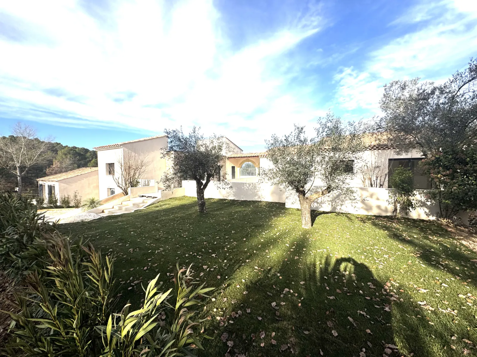 Propriété d'exception entièrement rénovée · Le Puy-Sainte-Réparade · photo 6