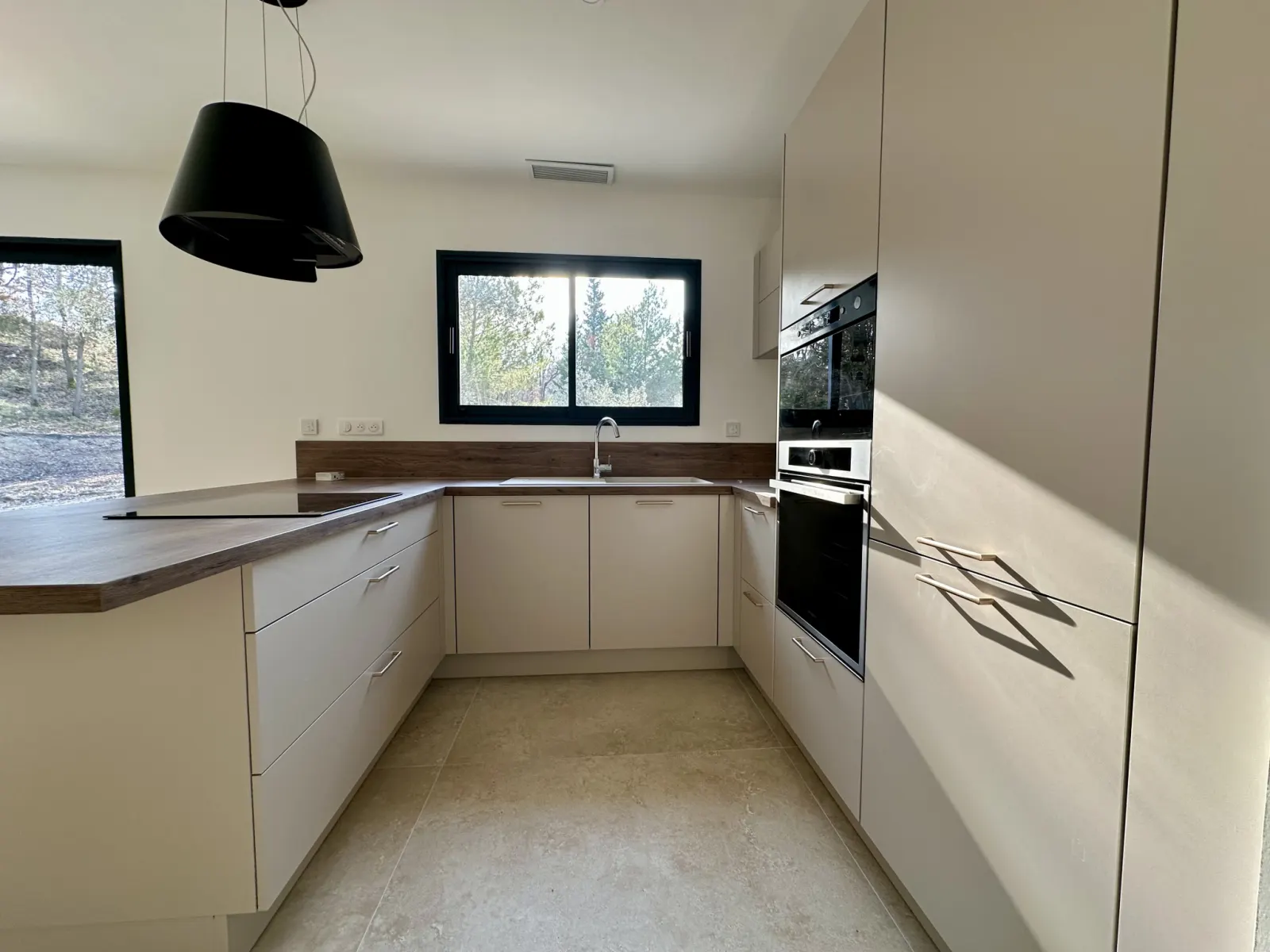 Propriété d'exception entièrement rénovée · Le Puy-Sainte-Réparade · photo 9